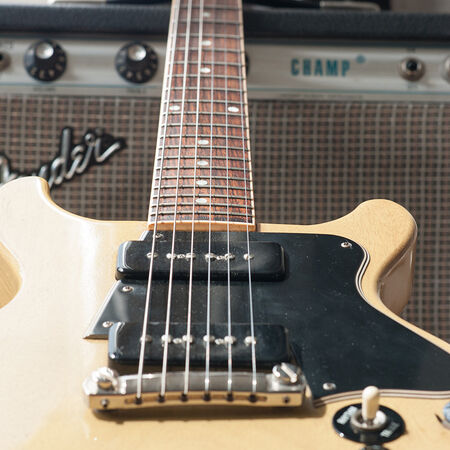 gibson-special-05.jpg