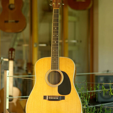 Martin D-35 1970-01.JPG